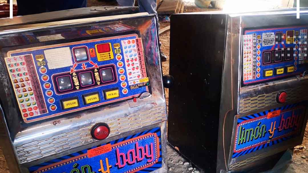 AJ incauta 18 máquinas ilegales de juego que pretendían ser vendidas en ciudad de El Alto