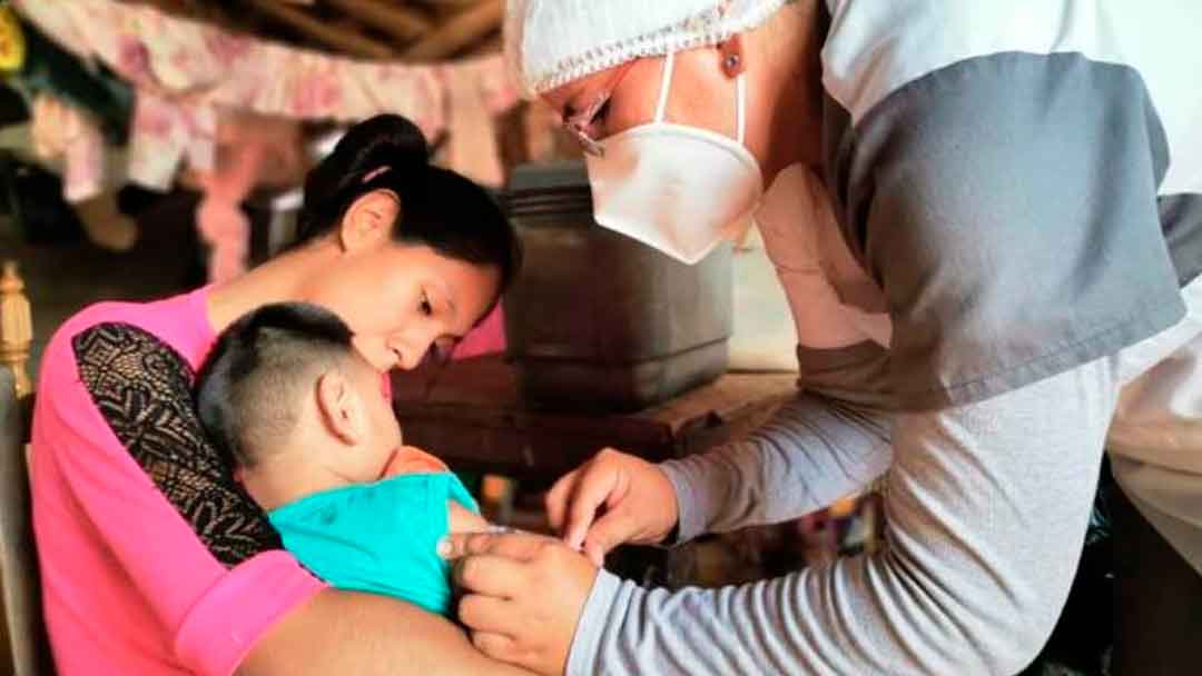 Salud hace seguimiento a seis personas en El Alto que mantuvieron contacto con caso positivo de Sarampión.