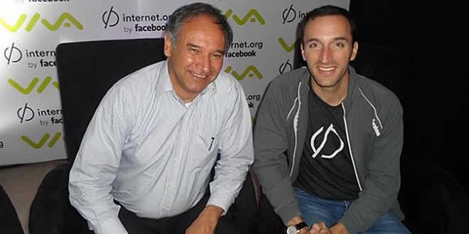 Juan Calvo, gerente general de Viva junto a Sergy Herrero , gerente de desarrollo de negocios de Facebook para América Latina
