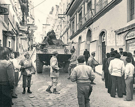 Golpes de estado en bolivia: 1971 de Hugo Banzer Suárez