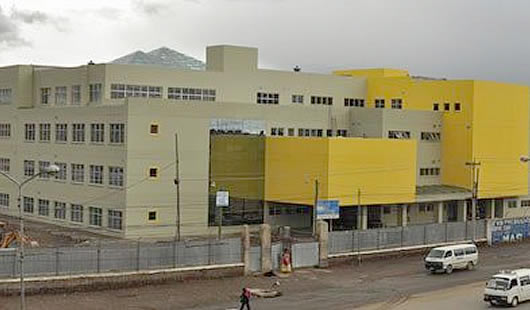 Hospital del Norte de El Alto, en la Av. Juan Pablo II