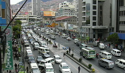 Transito vehicular en La Paz Bolivia