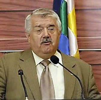 Marcelo Antezana, ex comandante del Ejército y actual senador opositor.