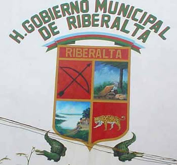 La Alcaldía Municipal de Riberalta fue rodeado y tomado la mañana de hoy por un grupo de pobladores.