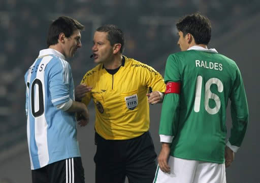 Ronald Raldes vs Lionel Messi: El encontronazo de la Copa América 2011