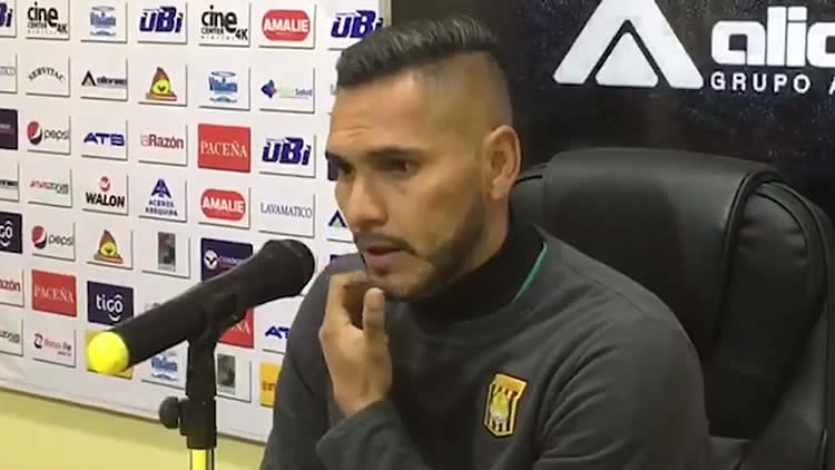 Daniel Vaca, golero de The Strongest, en conferencia de Prensa.