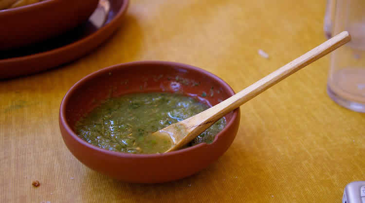 La “Llajwa” (salsa picante, en aymara)