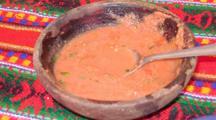 Llajua (salsa picante).