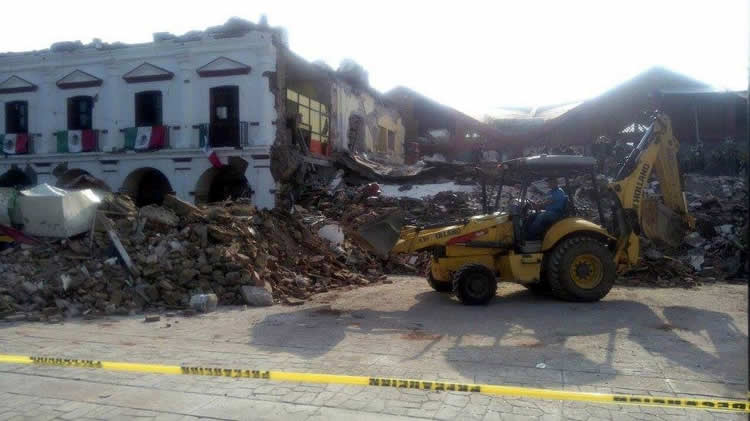 Terremoto de 7.1 en México deja edificios derrubados, personas muertas y heridos