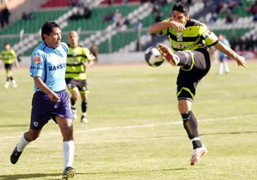 Bolívar se impuso 2-1 a Oriente.