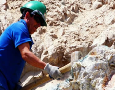 Gobierno chileno abrirá nuevos caminos para promover la explotación del litio.