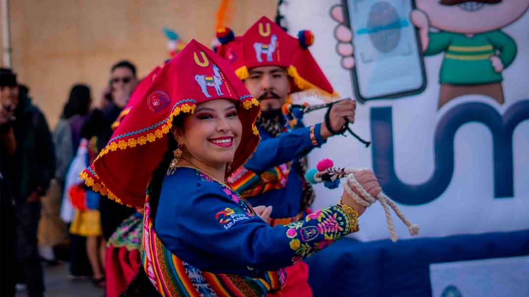 La Entrada Folklórica Universitaria une cultura e investigación.