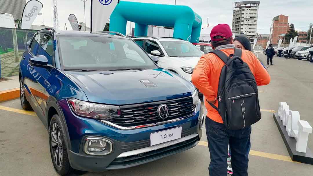 Volkswagen destaca en el Altomotriz con Innovación y Variedad de Modelos