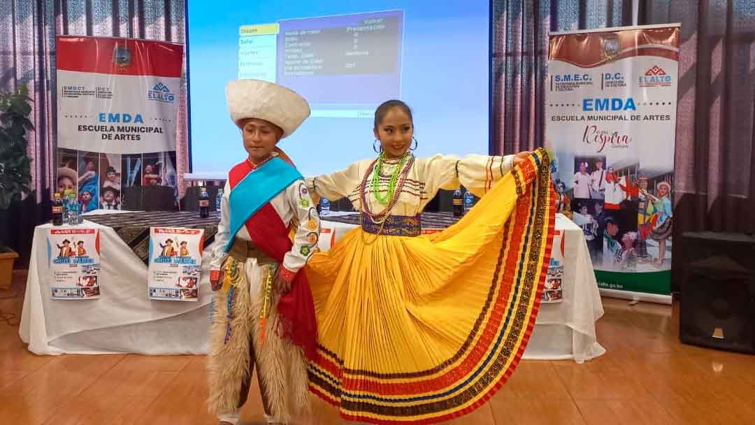 El Ch’iti Dance 2023 inició en el Teatro Municipal Raúl Salmón de la Barra con elencos de niños de los departamentos de Bolivia.