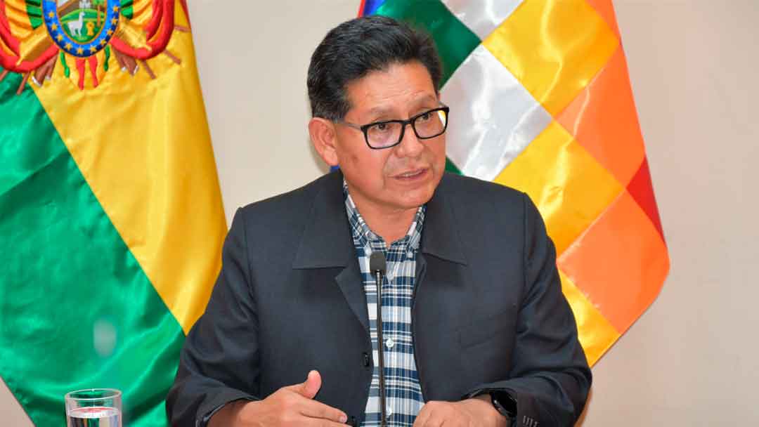 El ministro de Educación, Edgar Pary.