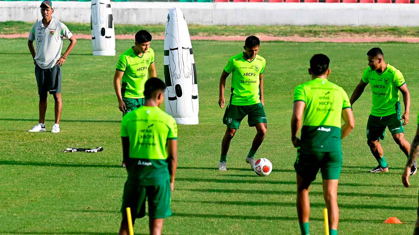 Entrenamiento de la selección boliviana, con miras a las eliminatorias sudamericanas.