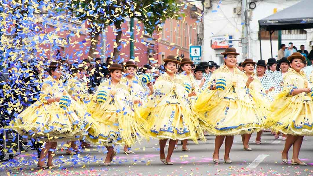 Lanzamiento de la festividad del Señor Jesús del Gran Poder 2024 en la plaza Murillo.