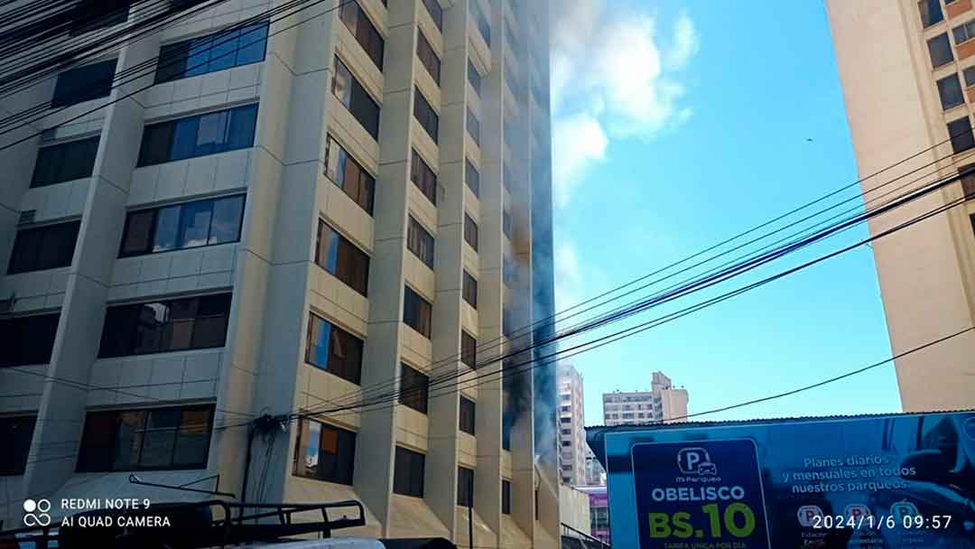 Incendio en el Palacio de Comunicaciones.