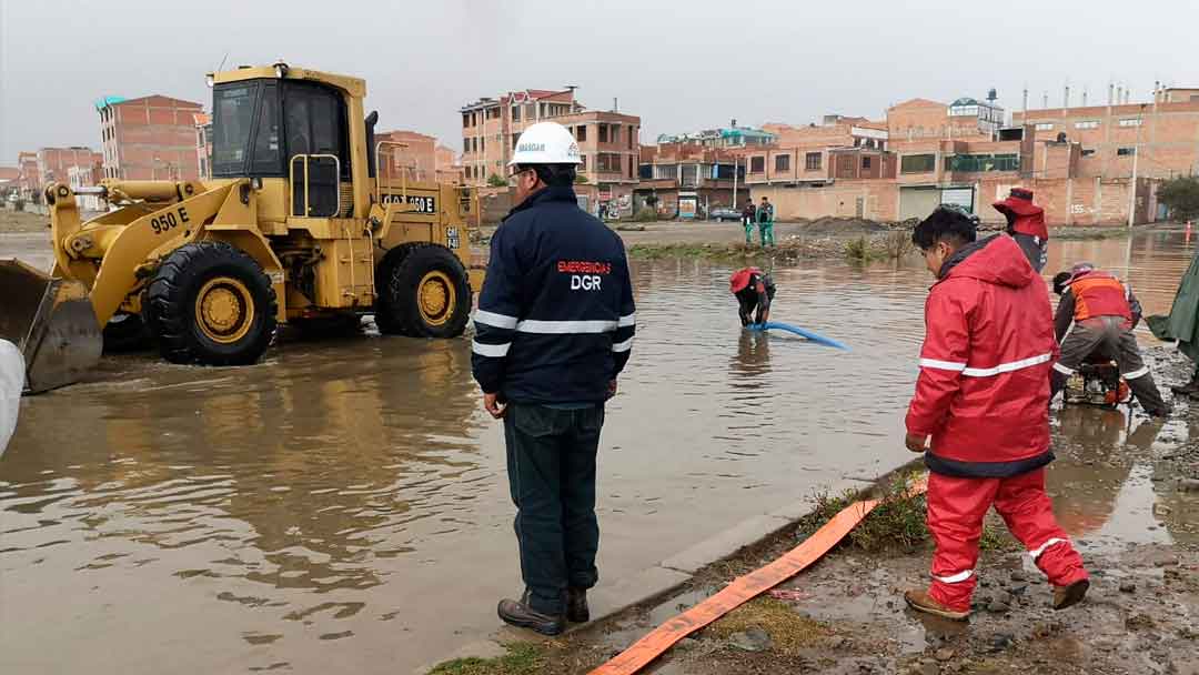 Alcaldía de El Alto atendió oportunamente siete casos de estancamiento de agua tras la precipitación pluvial registrada en la urbe alteña.