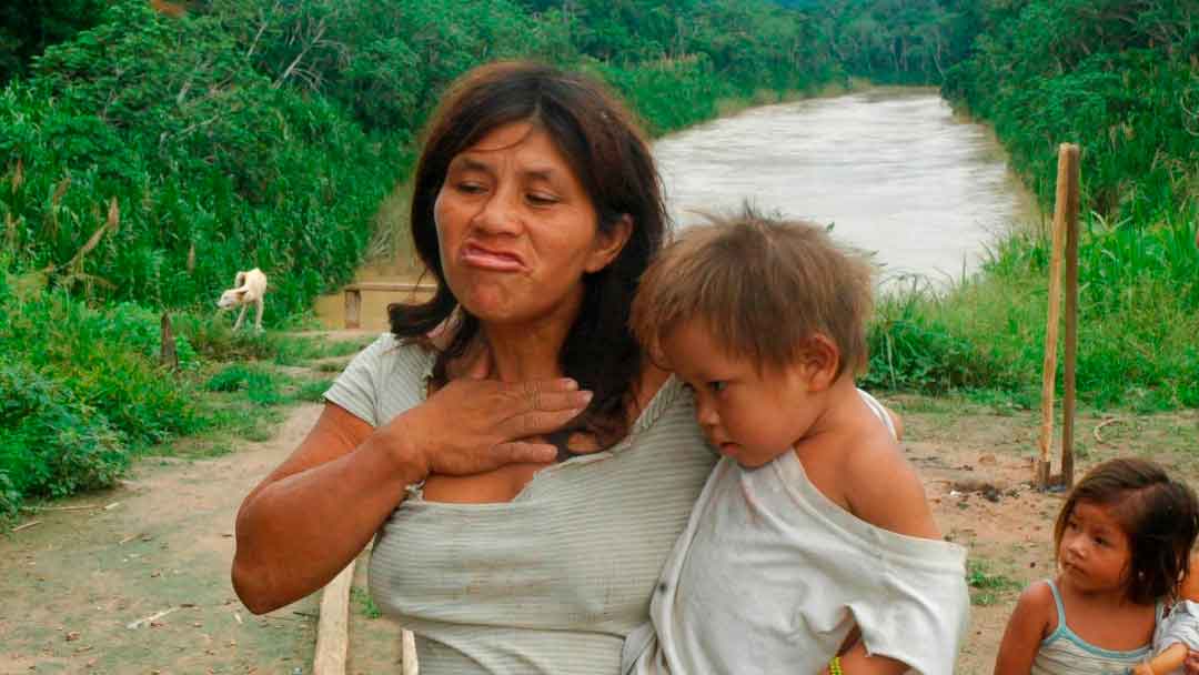 Una mujer pariente de los Toromona, en el Parque Nacional Madidi.