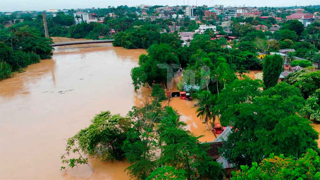 Desborde del río Acre, que superó los 11 metros de altura.