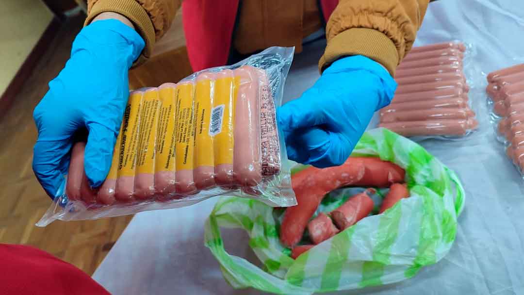 Salchichas a granel señales de mal