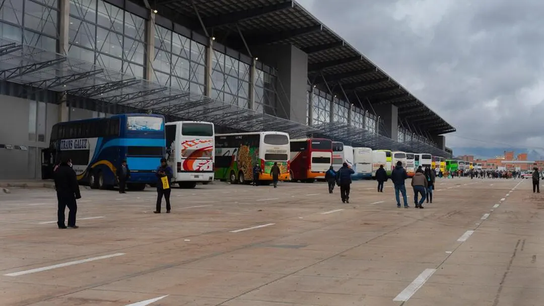  La Terminal Metropolitana de El Alto cerrará sus operaciones desde de las 22h00 del viernes hasta 04h00 del domingo por el Censo