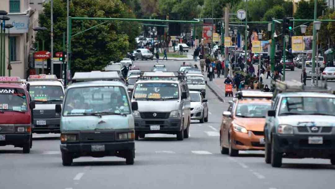 Los transportistas interciudad demandan la atención del alcalde.