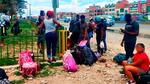 Policía aprehende a dos chóferes y secuestra vehículos por delito de tráfico de migrantes en El Alto