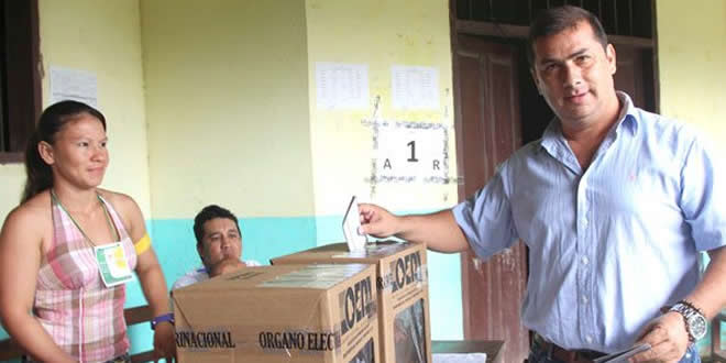 Alex Ferrier, candidato a gobernador por el MAS en Beni