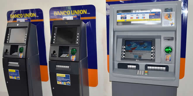 Cajeros automáticos del Banco Unión.