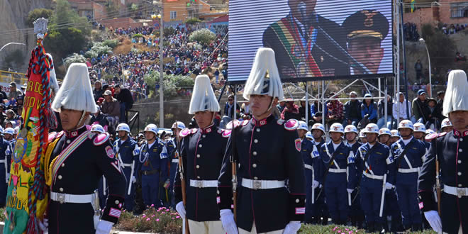 Parada Militar en Bolivia