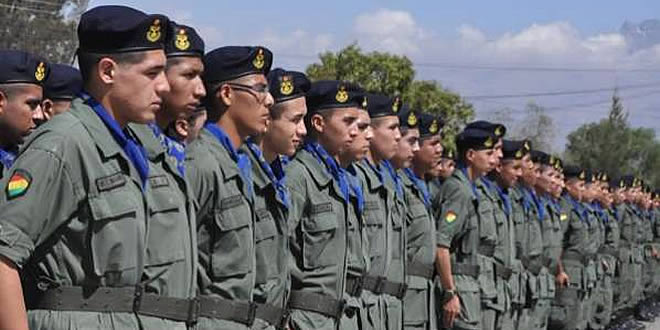 Servicio premilitar 2015-2016 en Bolivia