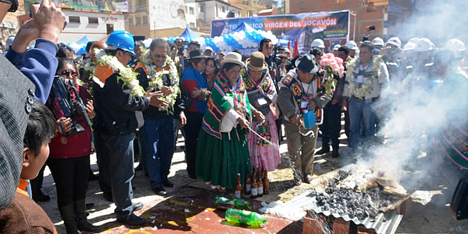 Ritual de inicio de obras del teleférico.