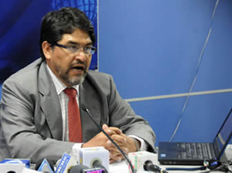 Roberto Ugarte, presidente del Servicio de Impuestos Nacionales,