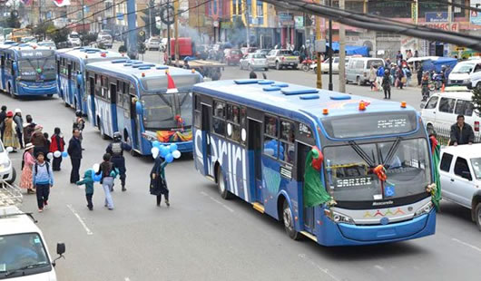 Buses Sariri de El Alto en su recorrido el pasado 22 de diciembre