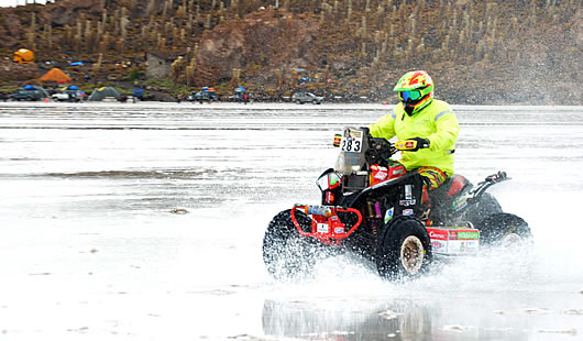 Wálter Nosiglia, piloto boliviano.
