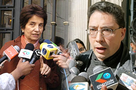 La periodista y ex defensora del Pueblo, Ana María Romero, fue designada para presidir el Senado y el abogado Héctor Arce, ex ministro de la Defensa Legal del Estado, la cámara de Diputados. 