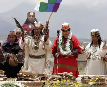 Evo Morales,  es empoderado como guía espiritual de su país.