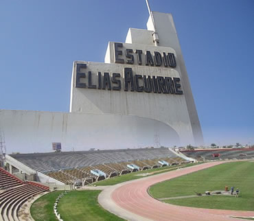 El partido entre los coleros del Grupo 3 se disputará desde las 18.30 (hb) en el estadio Elías Aguirre de Chiclayo. El chileno Patricio Polic será el árbitro.