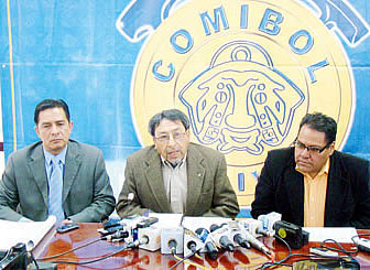 Ejecutivos de la estatal Comibol