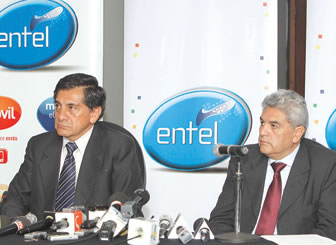 Óscar Coca, gerente general de la Empresa Nacional de Telecomunicaciones (Entel).