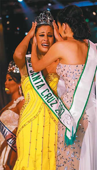 Mayra Copas, Miss Santa Cruz