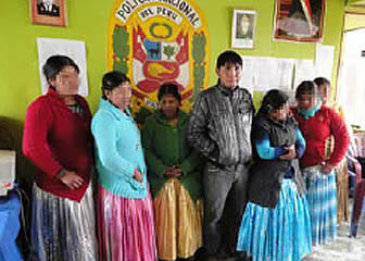 Jovencitas bolivianas rescatadas del Perú el mes pasado.