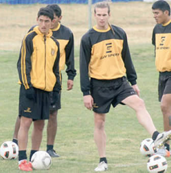 En una práctica de The Strongest en Achumani.