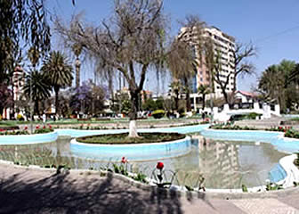 Plaza Colón, Cochabamba - Bolivia.