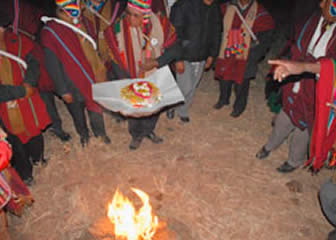Ofrendas a la pachamama en El Alto.