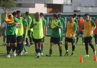Oriente Petrolero volverá a las prácticas hoy