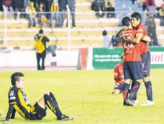 Festeja Wilstermann y tristeza en The Strongest