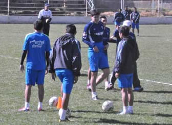 Bolívar entrena